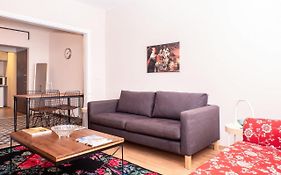 Flat Near Harem Shore In Uskudar